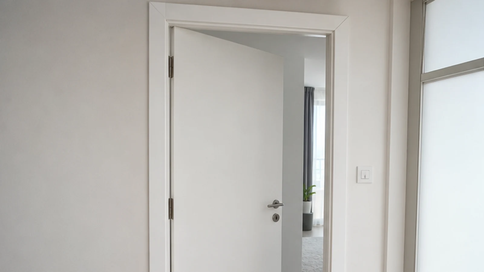 Three diagnostic steps for a sticking door: tightening a hinge screw, marking a rub point with pencil, and examining the frame.