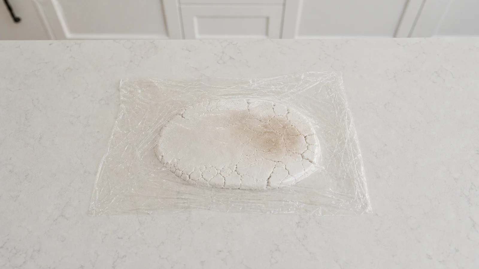 A small documented poultice remains isolated during its maker-specified dwell period.